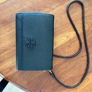 Black Tory Burch cross body purse